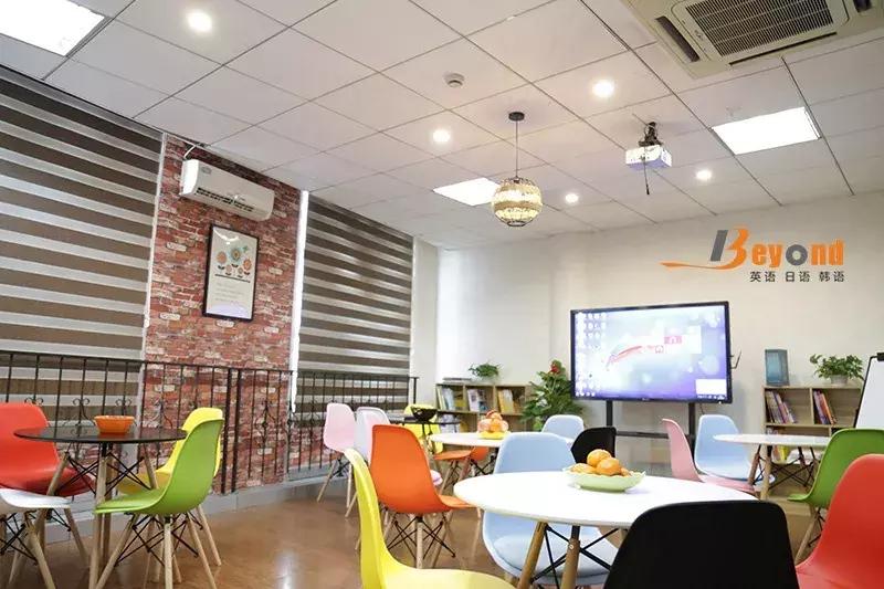 无锡逸仙教育,逸仙成人教育