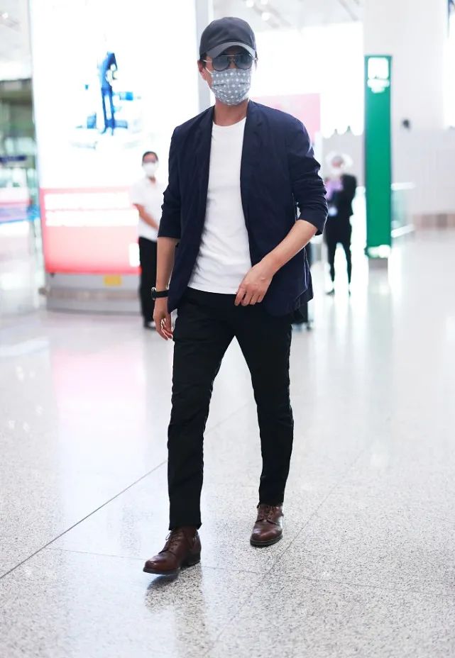 靳东西装穿搭,靳东成熟穿搭