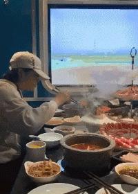 在山上遇到什么野果,在山上遇到哪些野菜