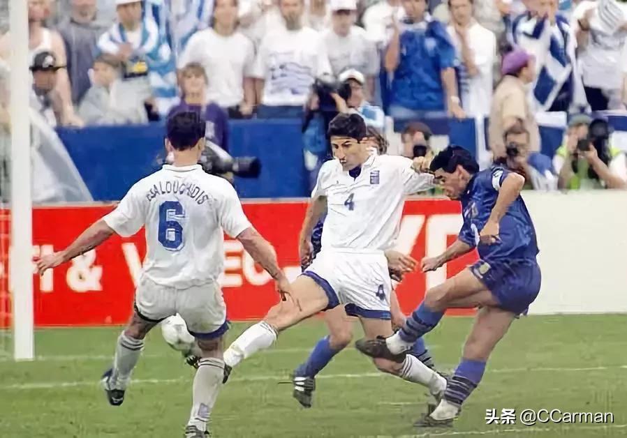 足球“上帝之手”:草根阶层公认史上第一球王,超脱体育政治领袖