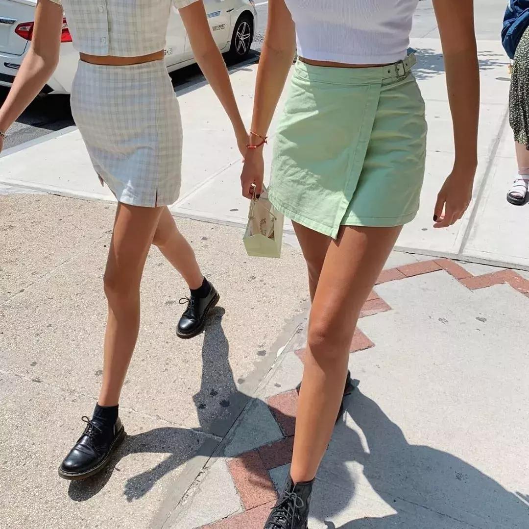 关晓彤程潇撞衫,关晓彤周洁琼撞衫