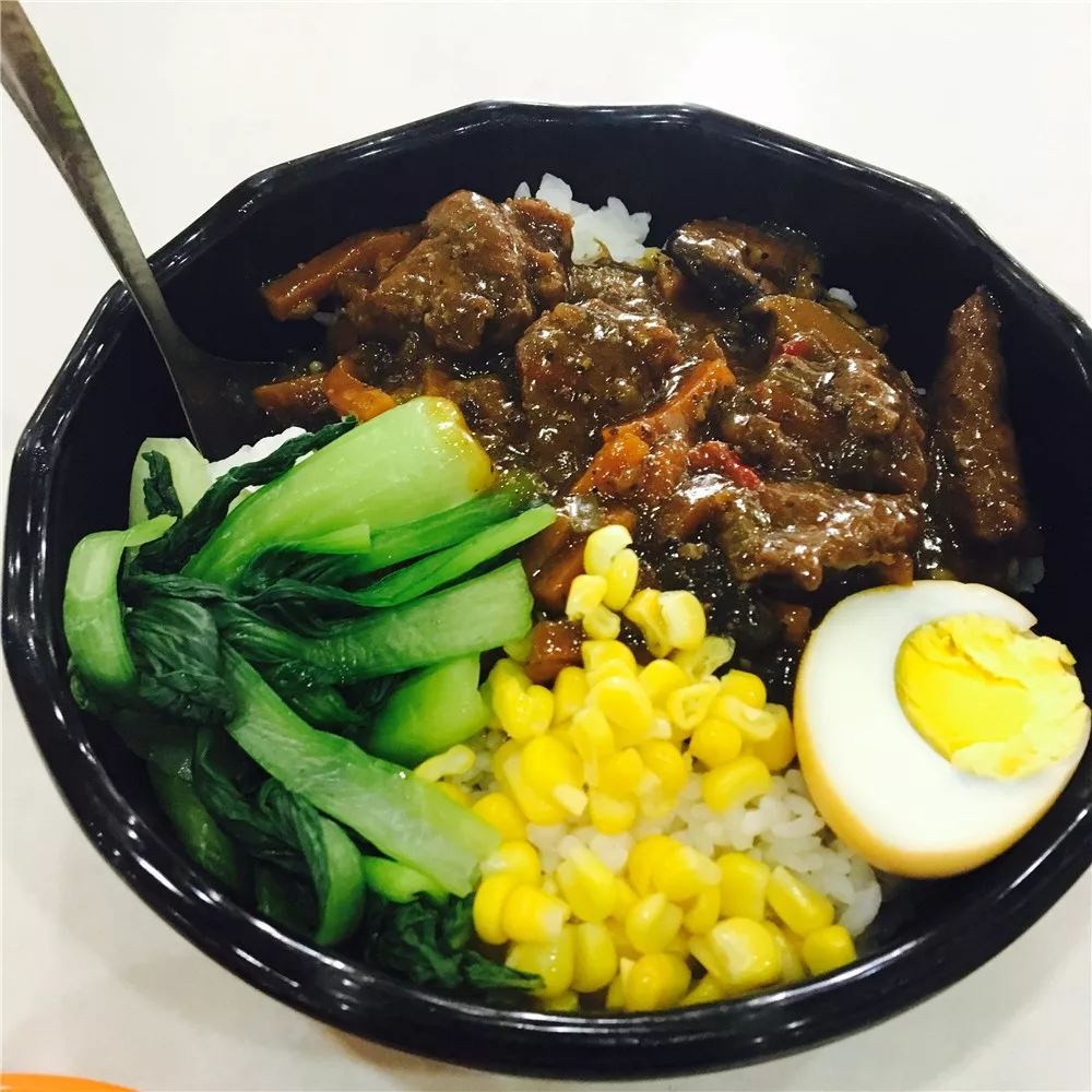 在培华，我4年胖了10斤！食堂是减肥路上最大的绊脚石