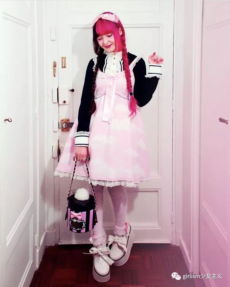 lolita裙子暗黑系推荐,lolita甜系搭配