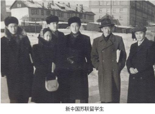 毛主席演讲飙英语解释湖南话,留学生听不懂,他如何化解尴尬?