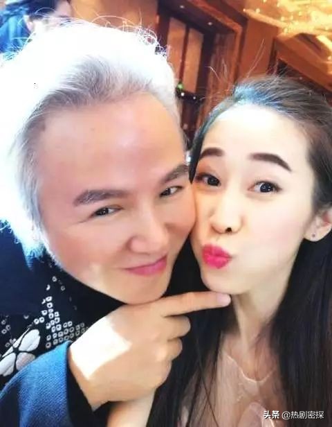 微商比明星挣得多？张庭年纳税21亿，徐峥老婆持股，赵薇揭秘！