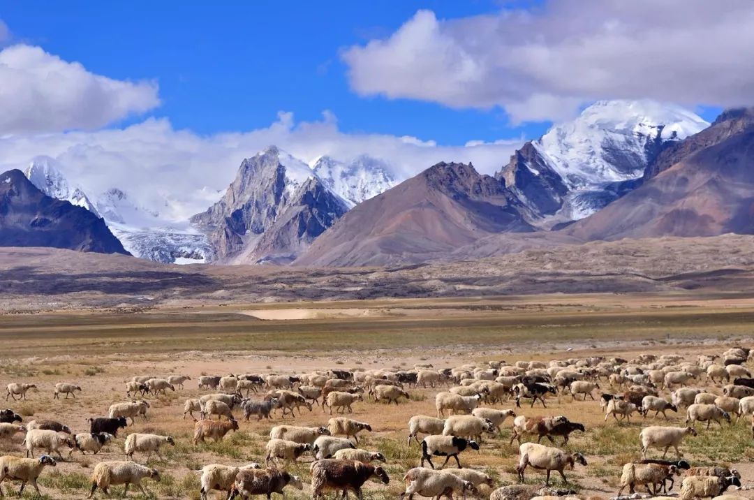 国内100条徒步路线,一生必去的10条徒步线