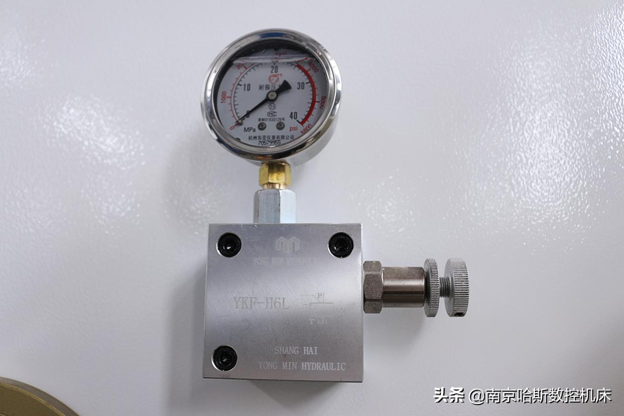 折弯机常见的机械故障及维修,折弯机常见故障及维修压力不匀