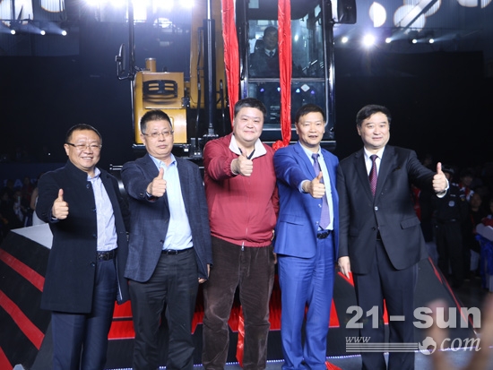 三一一个月卖50000台挖掘机,2020三一挖掘机销量