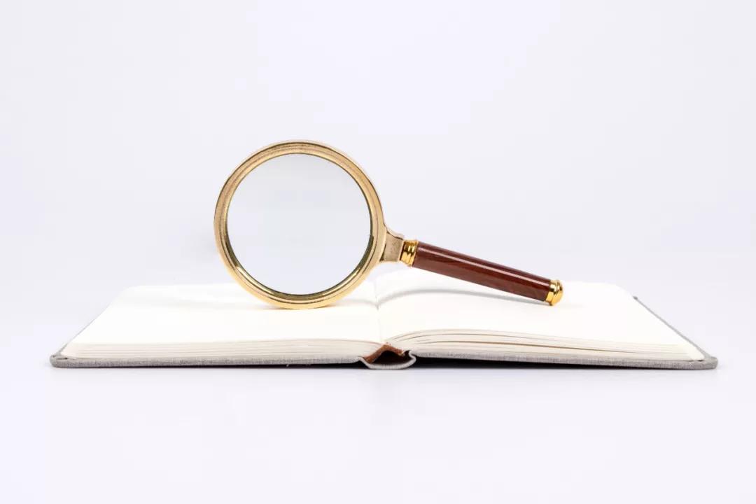 【他以“表帝”自居,受粉丝膜拜,真面目令人惊讶……】