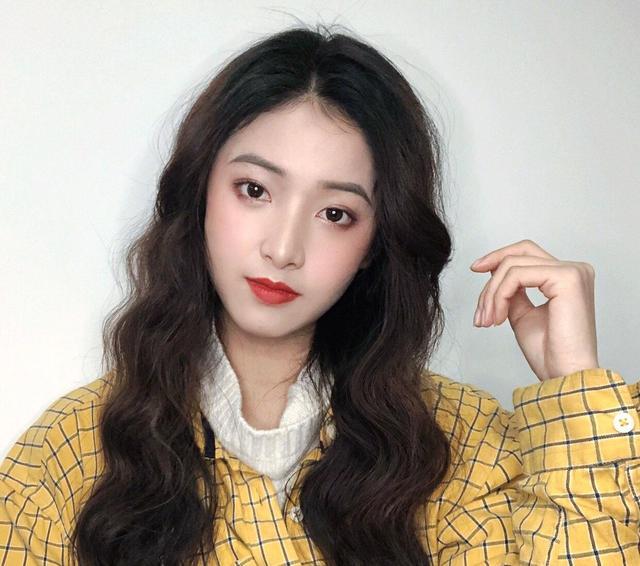 不用卷发棒,把直发变成羊毛卷的教程,手贱*党**也能学会