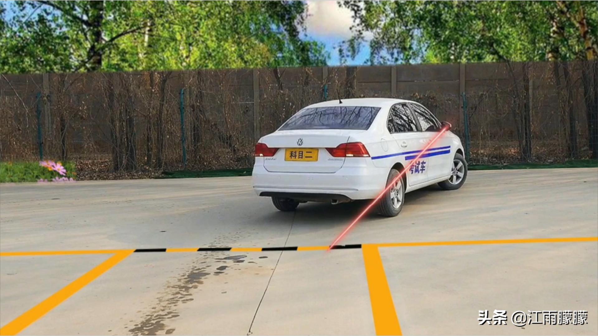 右倒库怎么避免压角扫线,倒库不压角怎么扫线