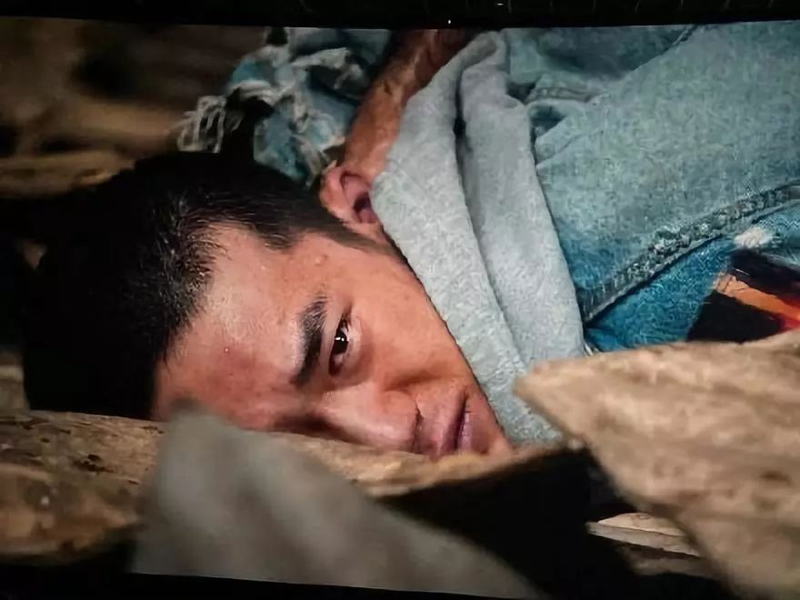 易烊千玺从小鲜肉到晋升影帝,易烊千玺的流量惊呆老前辈