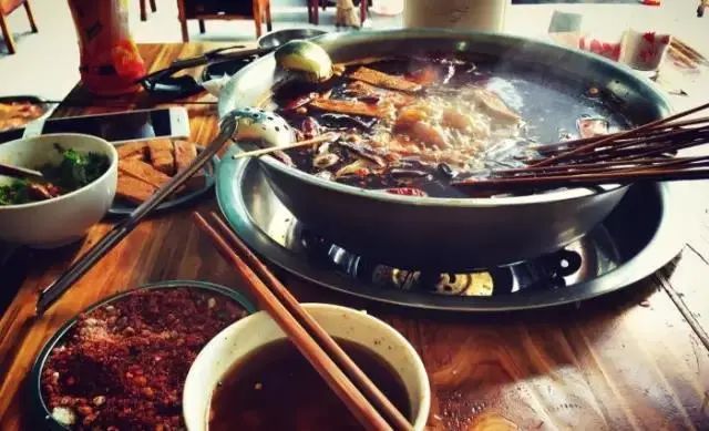 成都串串香简单介绍,成都串串香真实历史