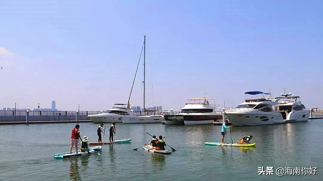海南旅游豪华游艇出海,海南海上游艇包含海上玩的吗