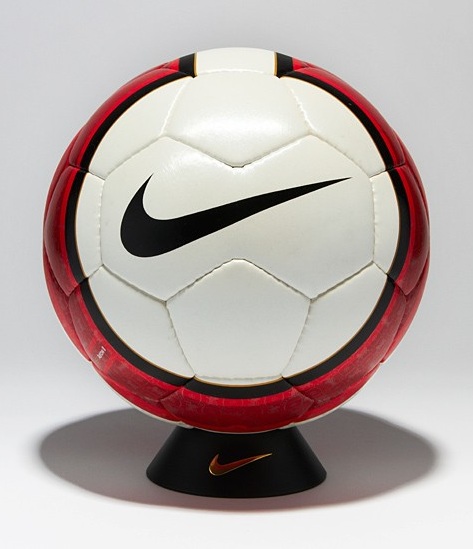 nike英超周年纪念足球,耐克2022-23英超联赛用球曝光