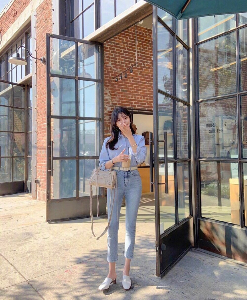 初秋穿搭小姐姐,秋天时髦小姐姐的韩系穿搭火了