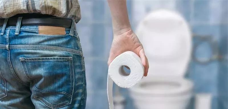 一天不排便=吸10根烟？香蕉治疗便秘？7个排便真相要知道