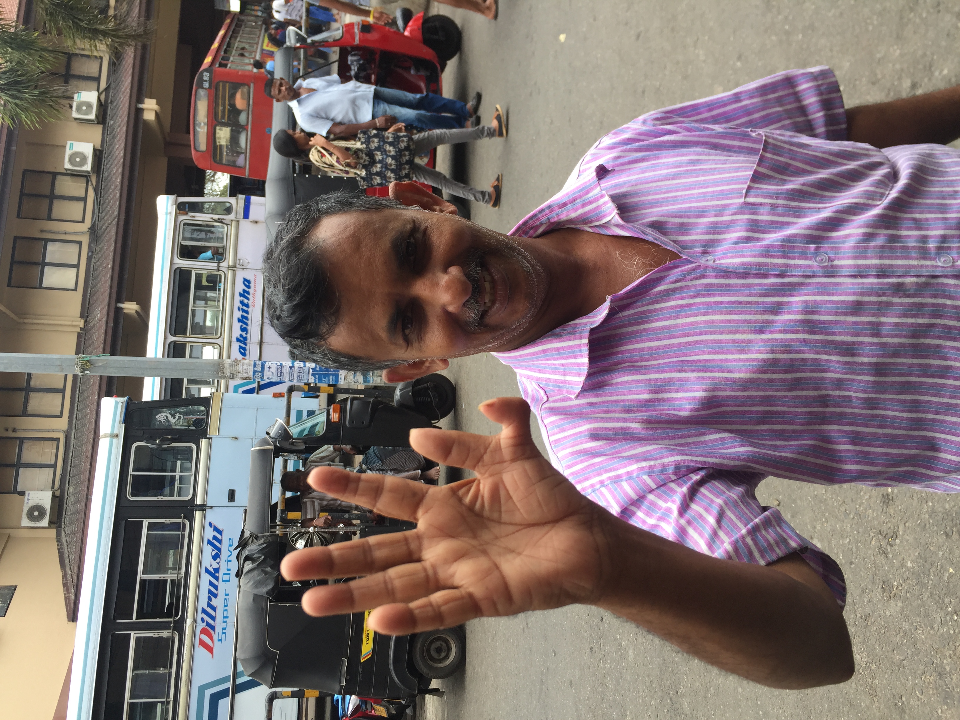 街边的一张纸，藏了一个斯里兰卡