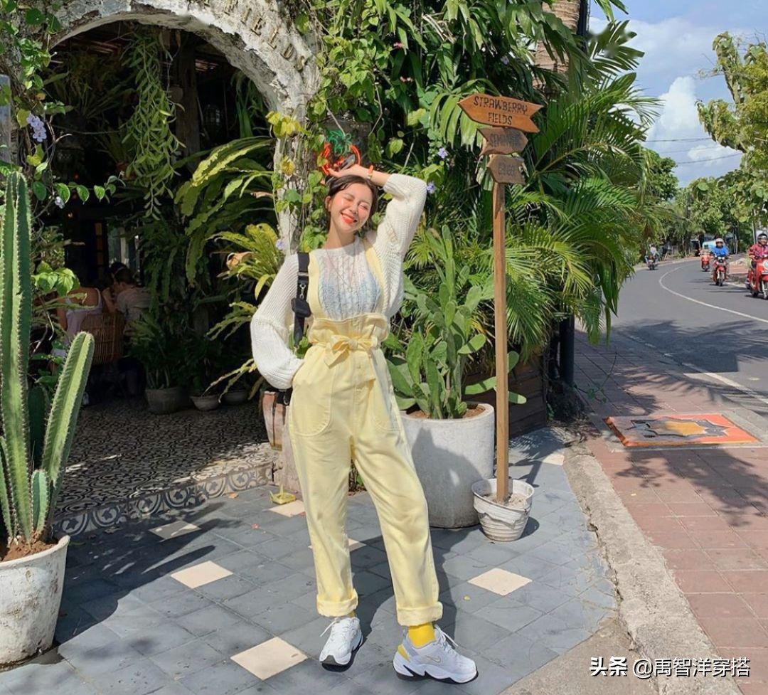 阔腿裤已经out了现在流行初恋裤,还在穿阔腿裤现在流行的是初恋裤