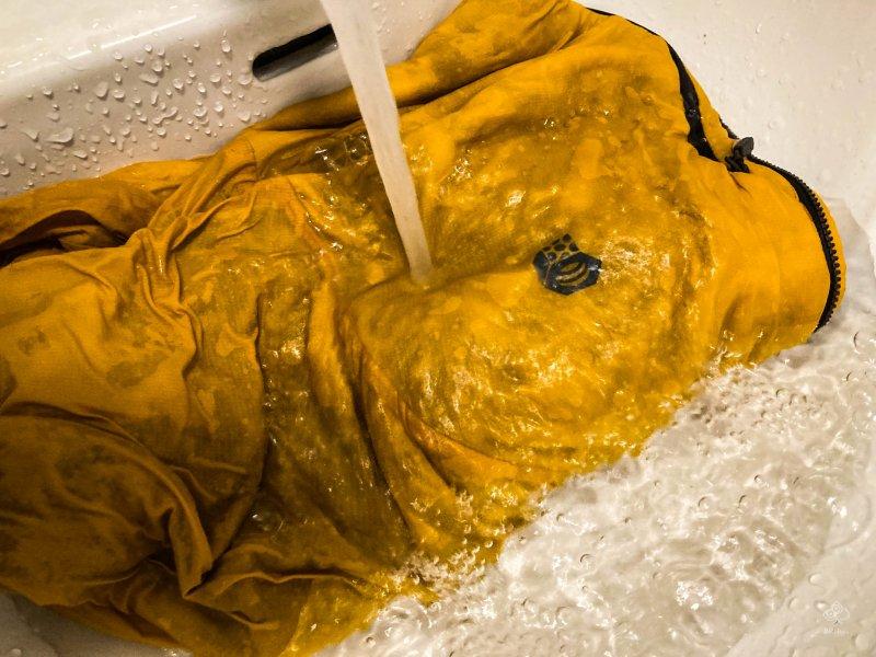 山系户外棉服推荐,始祖鸟和山浩哪个好