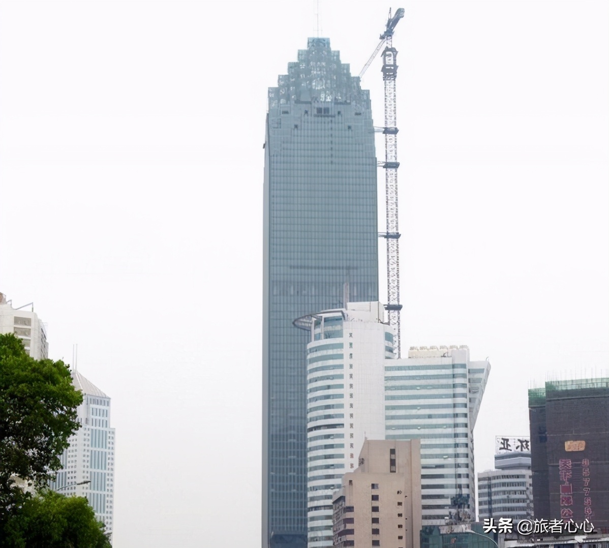 湖北建的第一高楼,湖北世界第一高楼