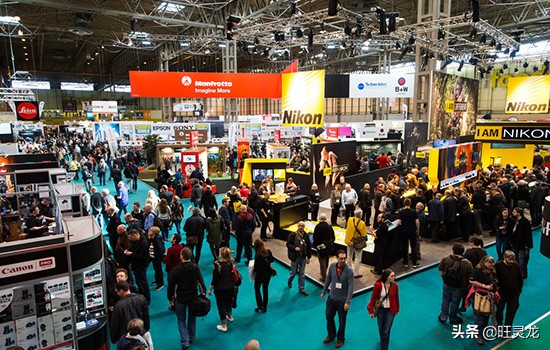 尼康和佳能的单反有什么区别,尼康和佳能的单反哪个更真实