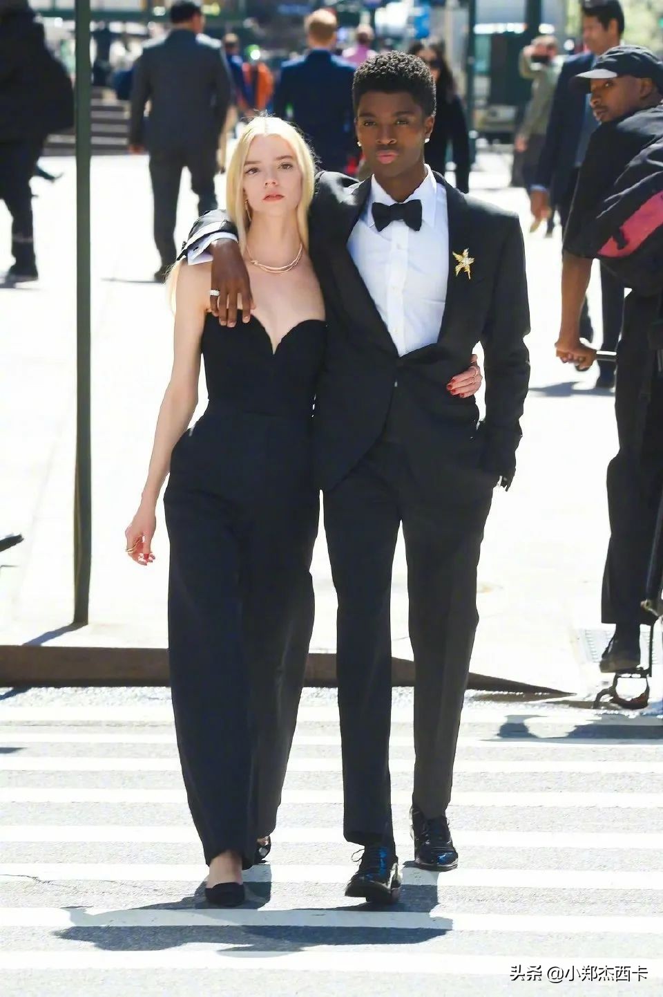 52岁王菲全身照,52岁王菲惊艳的照