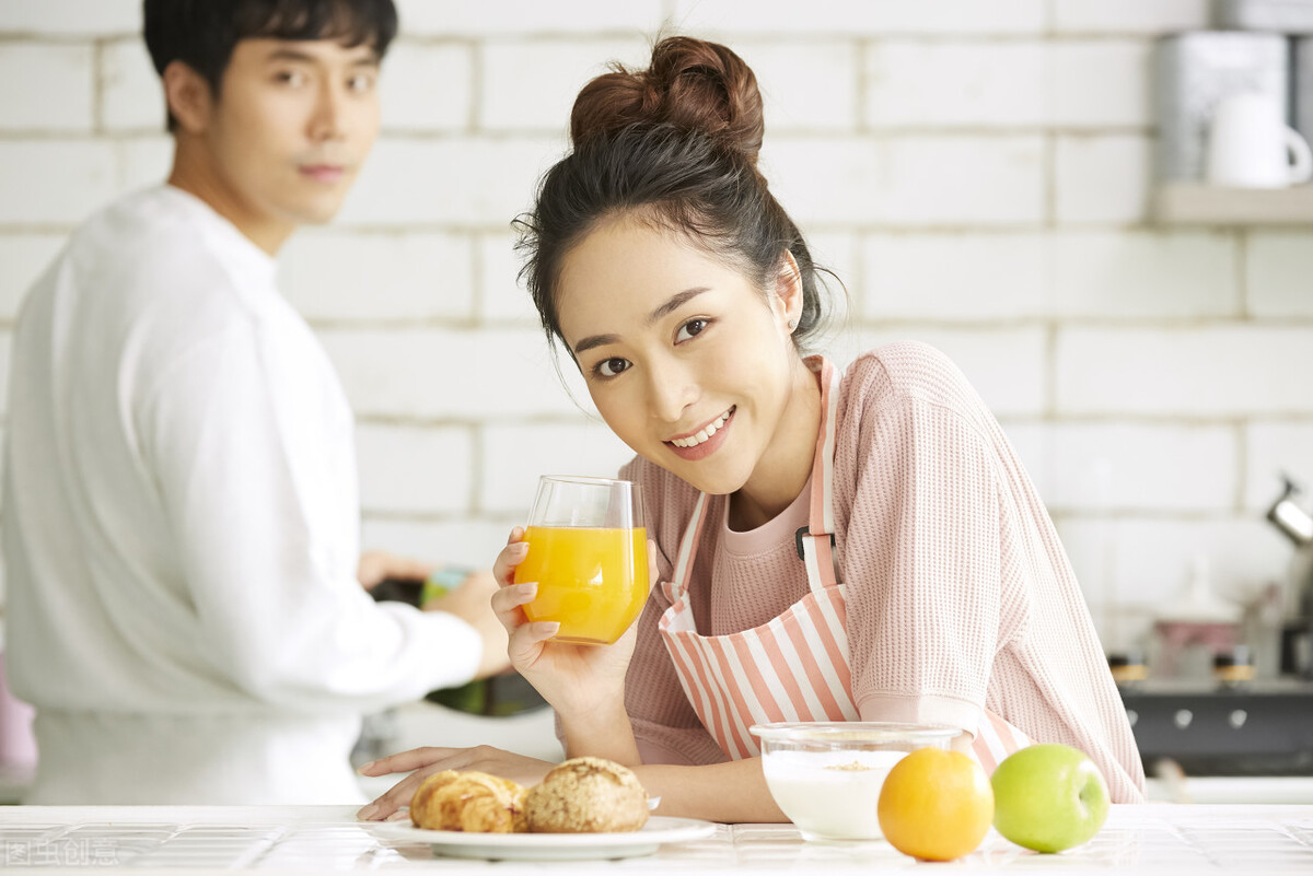 什么方法最容易打动一个女人,怎样去打动一个比较成熟的女人