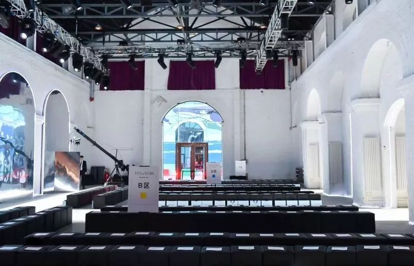 如何选一个靠谱的化妆培训机构,一篇文章带你认识在线课堂