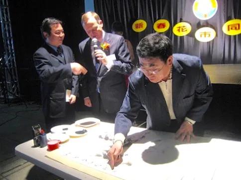 掌上乾坤指间生花世界级艺术家-贾同辉的“指墨”风釆