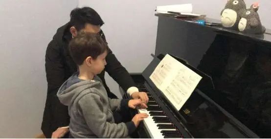 了解早教托育机构重要的注意事项,零基础托育早教课程