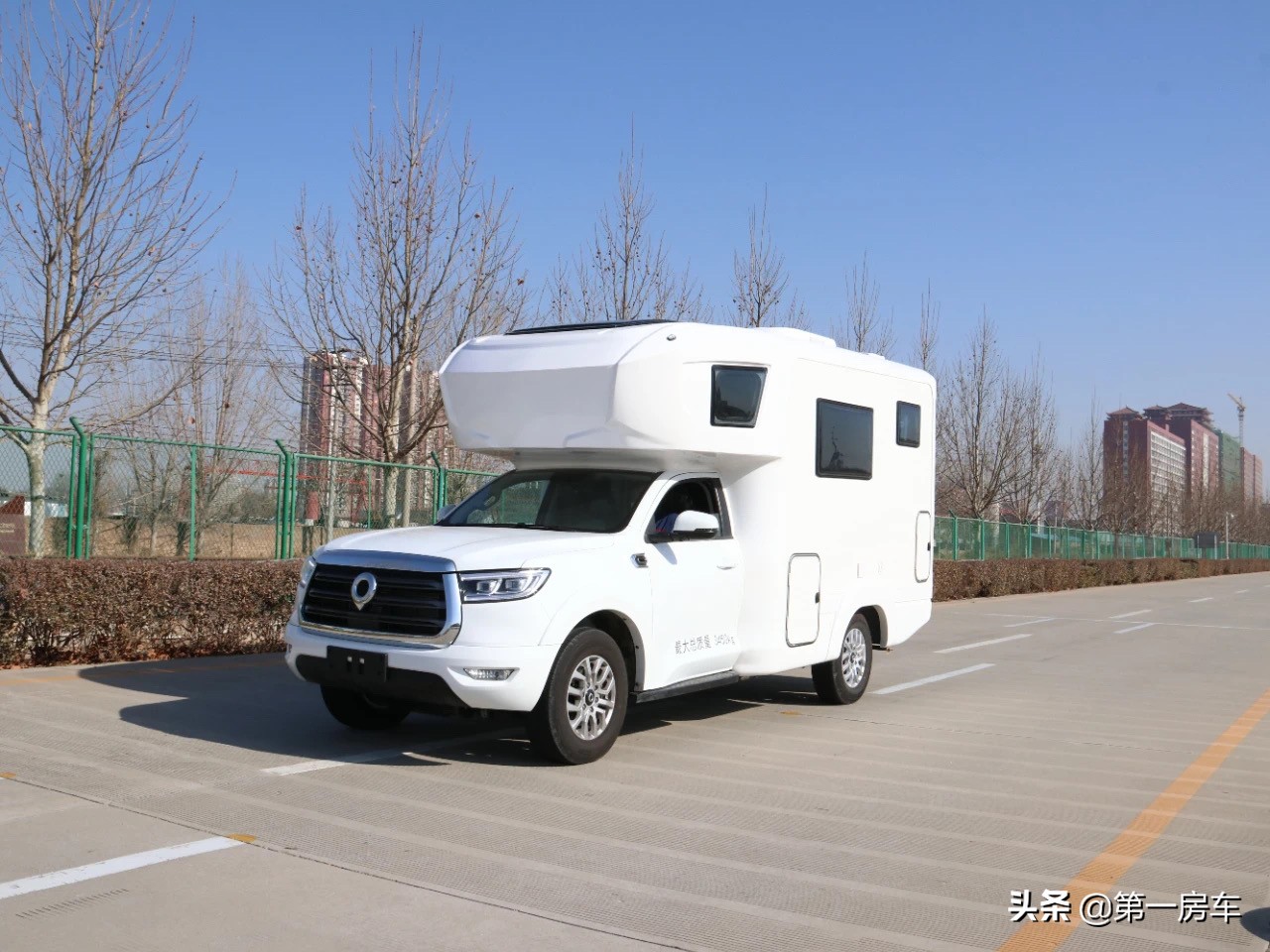 长城炮房车底盘升级气囊,长城炮4座房车测评