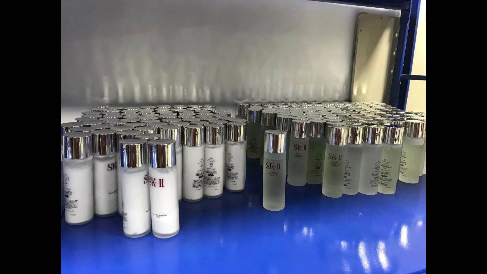 大牌化妆品直播间,直播间化妆品卖一块钱