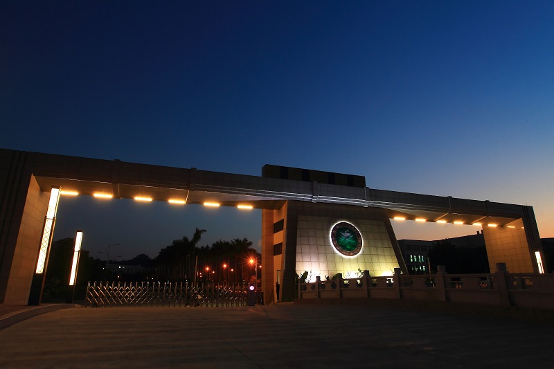 潮平两岸阔风正一帆悬异曲同工,潮平两岸阔风正一帆悬中文