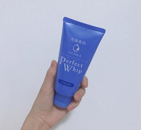 目前市面上哪款洗面奶最好用,洗面奶红黑榜推荐表格