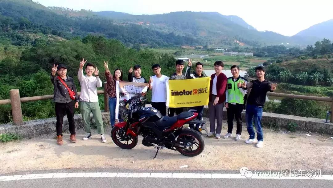 老司机飙车秋名山,秋名山老司机pk跑车