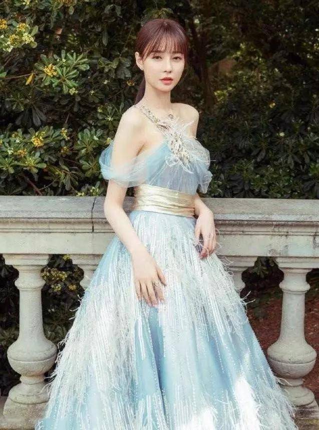 沈梦辰杜海涛减肥前后对比,杜海涛瘦下后与沈梦辰拍的照片