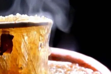 从城西跑到城东上班,从城西到城东穿越一座城