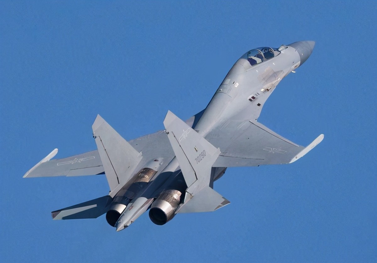 沈飞四代舰载机最新消息,沈飞最可惜的战斗机