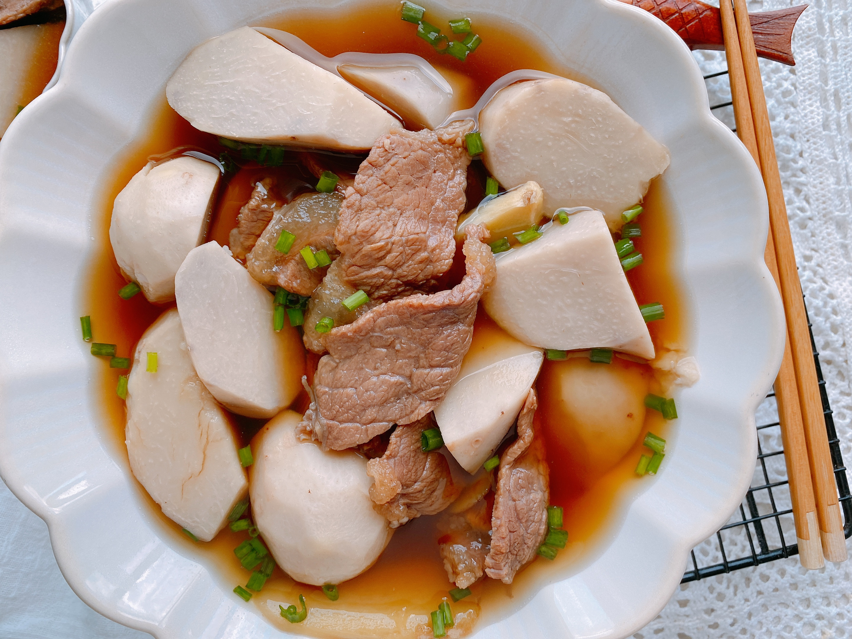 牛肉可以和芋艿一起煮吗,牛肉和芋艿可以一起吃