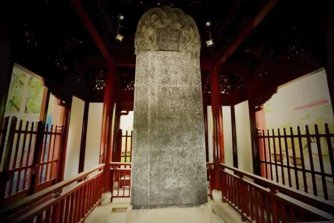 南京人气最高的3大寺庙，历史悠久，风景优美，是赏秋静心好去处