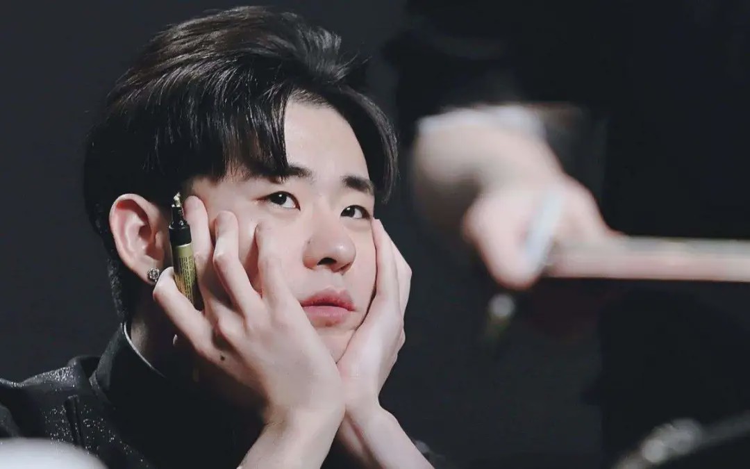 极端化“粉圈”，早该完了