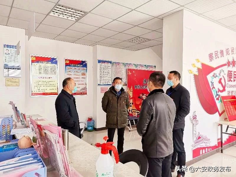 望城街道“六大员”让*党**旗在防疫一线飘红