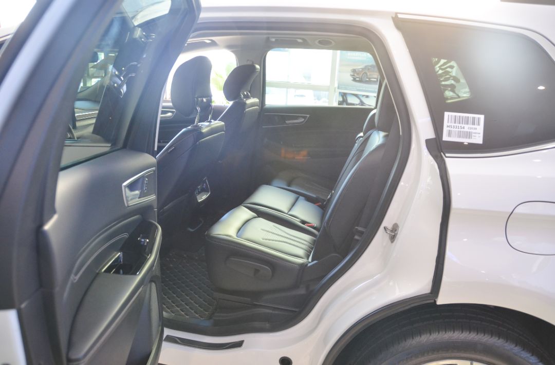 月花销2000左右汽车,新款福特锐界l养车费用