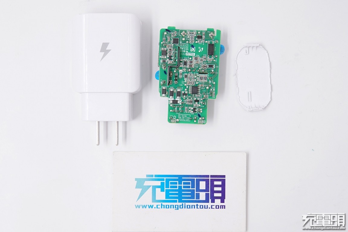 三星25wpd快充怎么拆解,三星25w充电器ta800