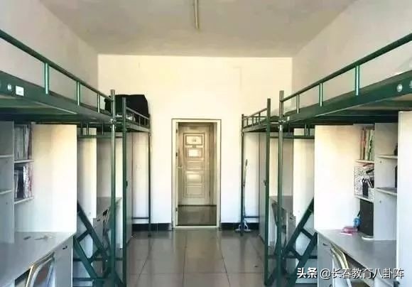 全国高校宿舍奢华排行,各个学校宿舍大比拼