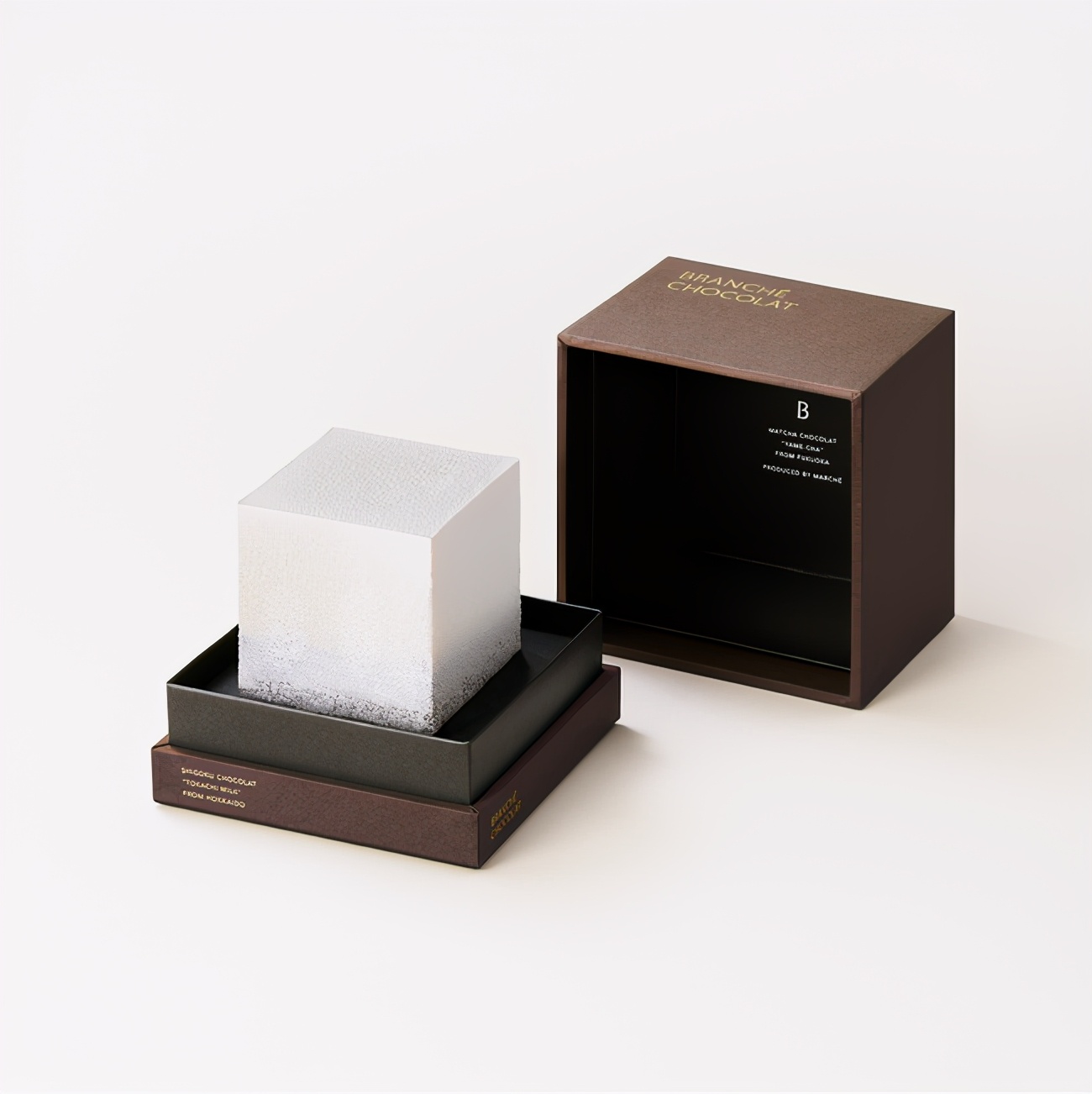 很有名的巧克力味蛋糕叫什么,巧克力蛋糕网红爆款简约高级