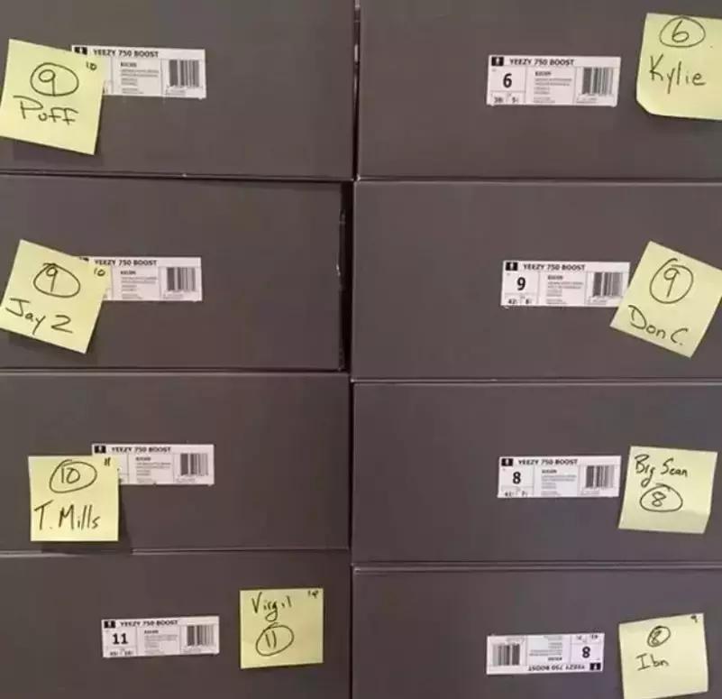 这双丑鞋一年狂赚40亿,这双“丑”鞋一年赚40亿