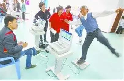 南通什么时候有专业足球场,南通最大的足球场在哪里