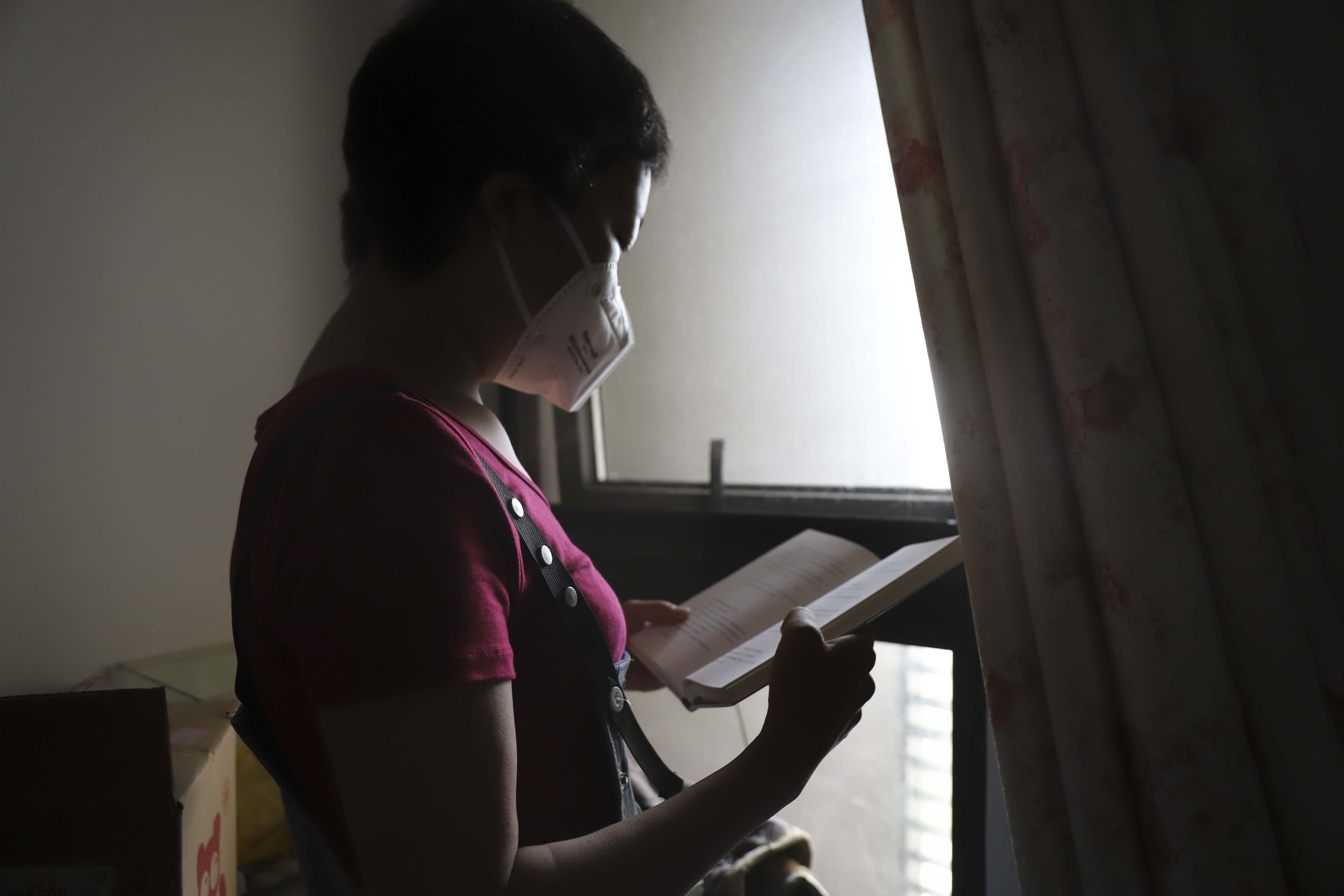 24岁大学生写下遗书,14岁的女孩写下的遗书